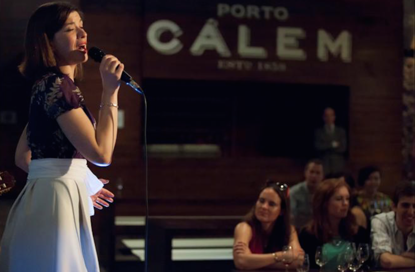 Fado en las Bodegas Calem, que visitaremos