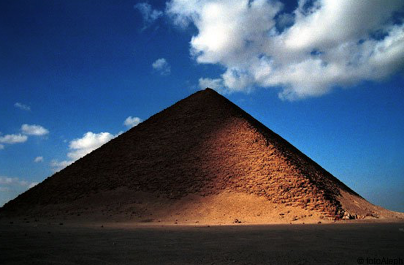 EGIPTO PIRAMIDE ROJA