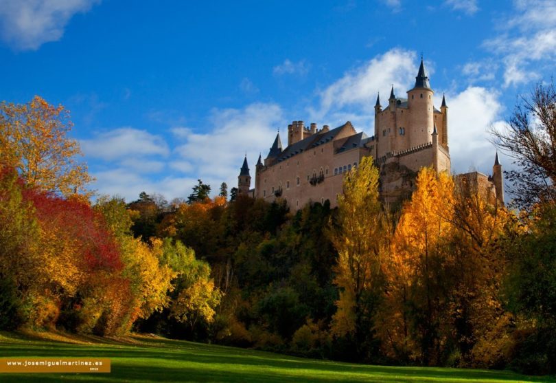 Otoño-en-el-Alcázar-de-Segovia